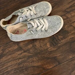 Roxy Slip on Tennis Shoes